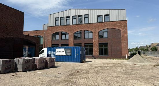 Nieuw schoolgebouw